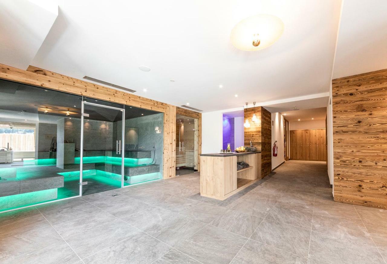 Hotel Rommisa แปร์กา ภายนอก รูปภาพ