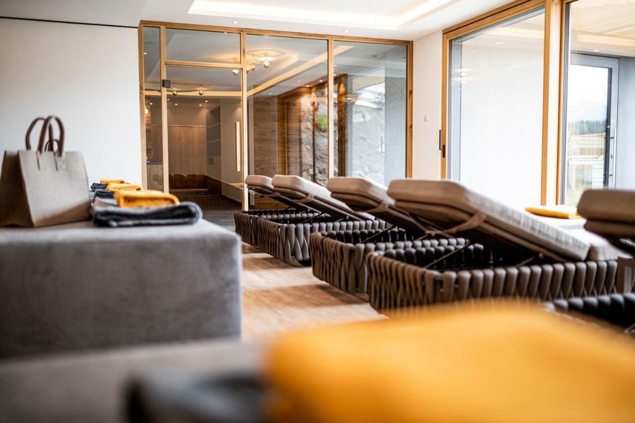 Hotel Rommisa แปร์กา ภายนอก รูปภาพ